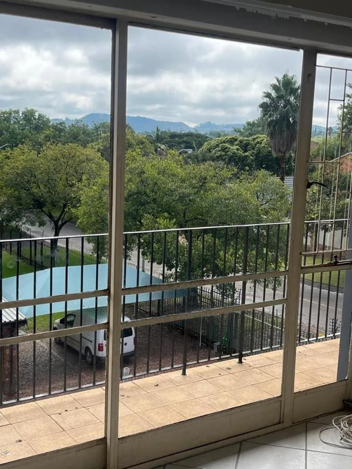 2 Bedroom Apartment / flat to rent in Waterkloof Glen