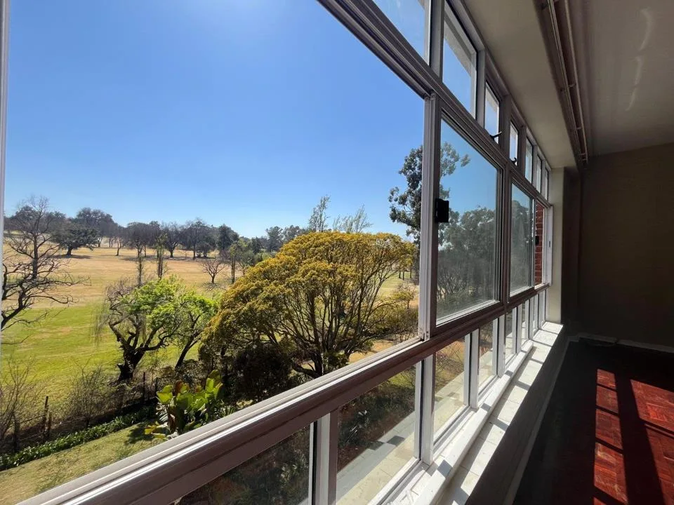 2 Bedroom Apartment / flat to rent in Melrose North
