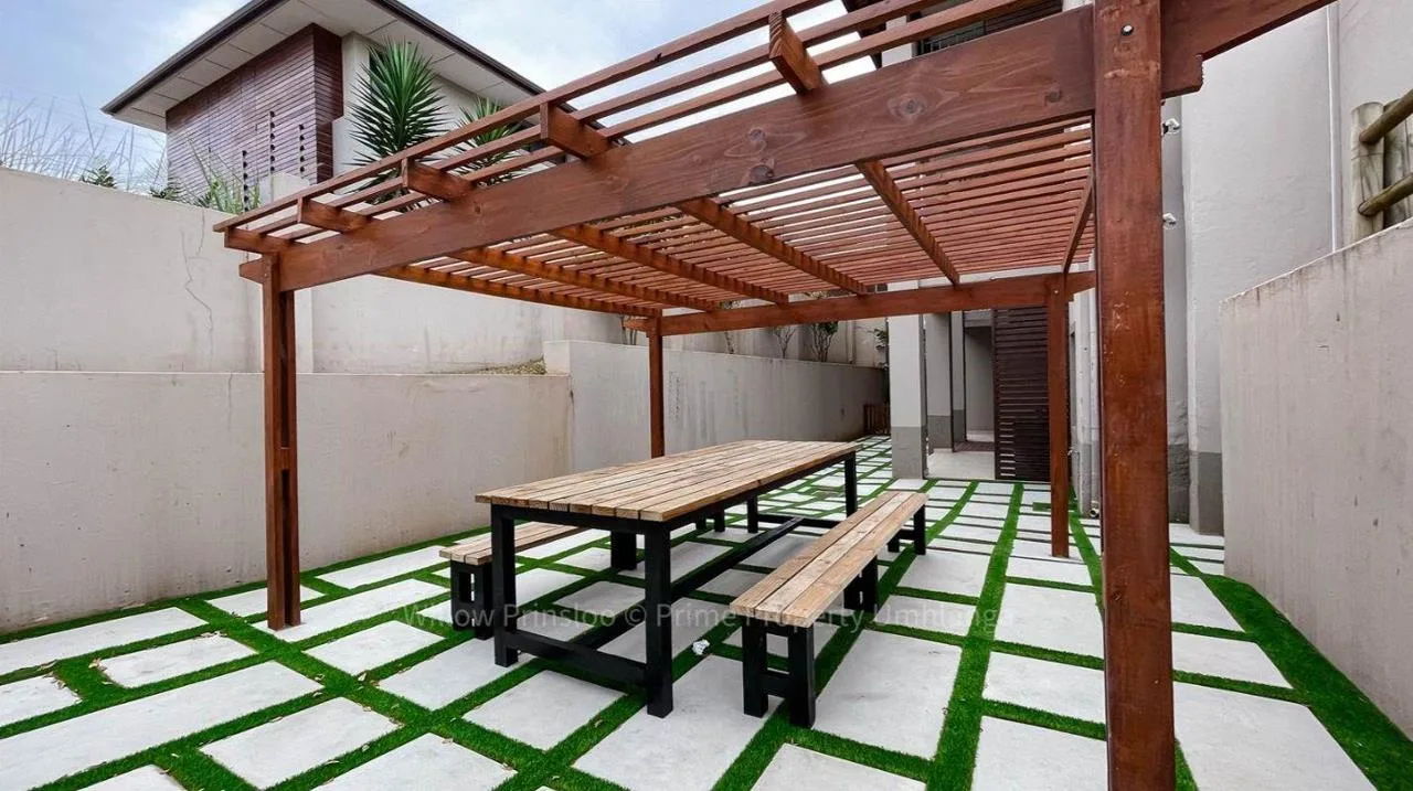 4 Bedroom Apartment / flat to rent in Izinga