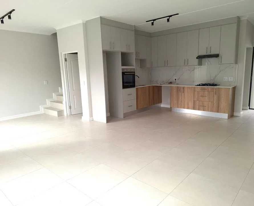 3 Bedroom Townhouse for sale in Sandown