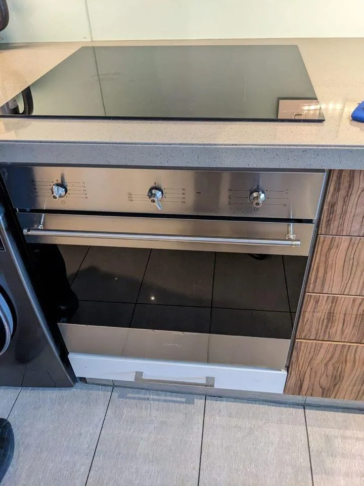 2 Bedroom Apartment / flat to rent in Umhlanga Central