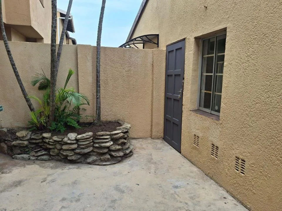 2 Bedroom Townhouse to rent in Meer En See