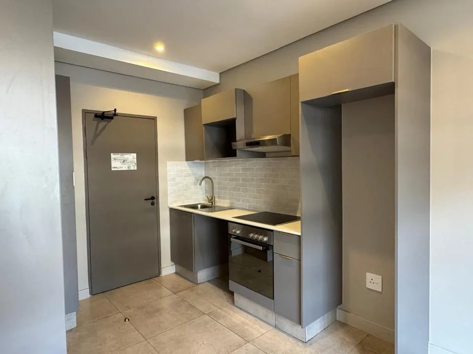 0.5 Bedroom Apartment / flat to rent in Sandton Central