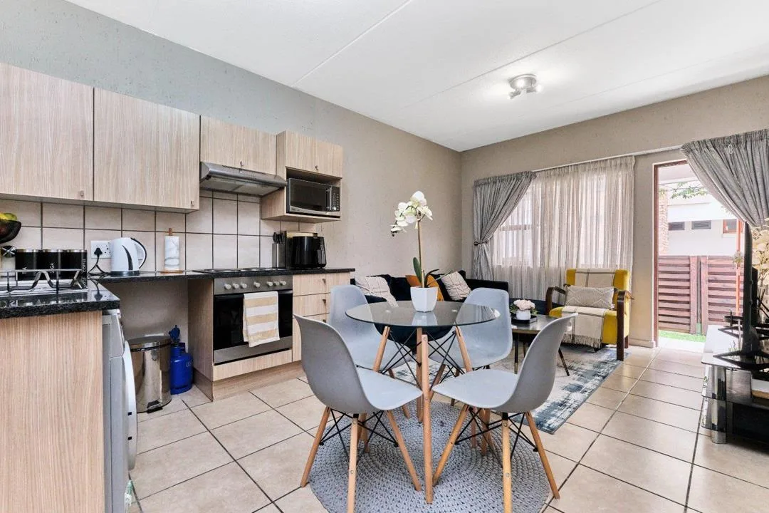 2 Bedroom Apartment / flat to rent in Ferndale