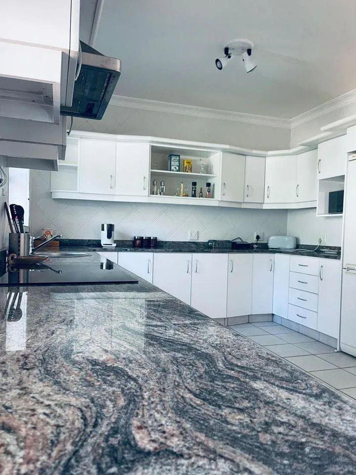4 Bedroom House to rent in Selborne Golf Estate
