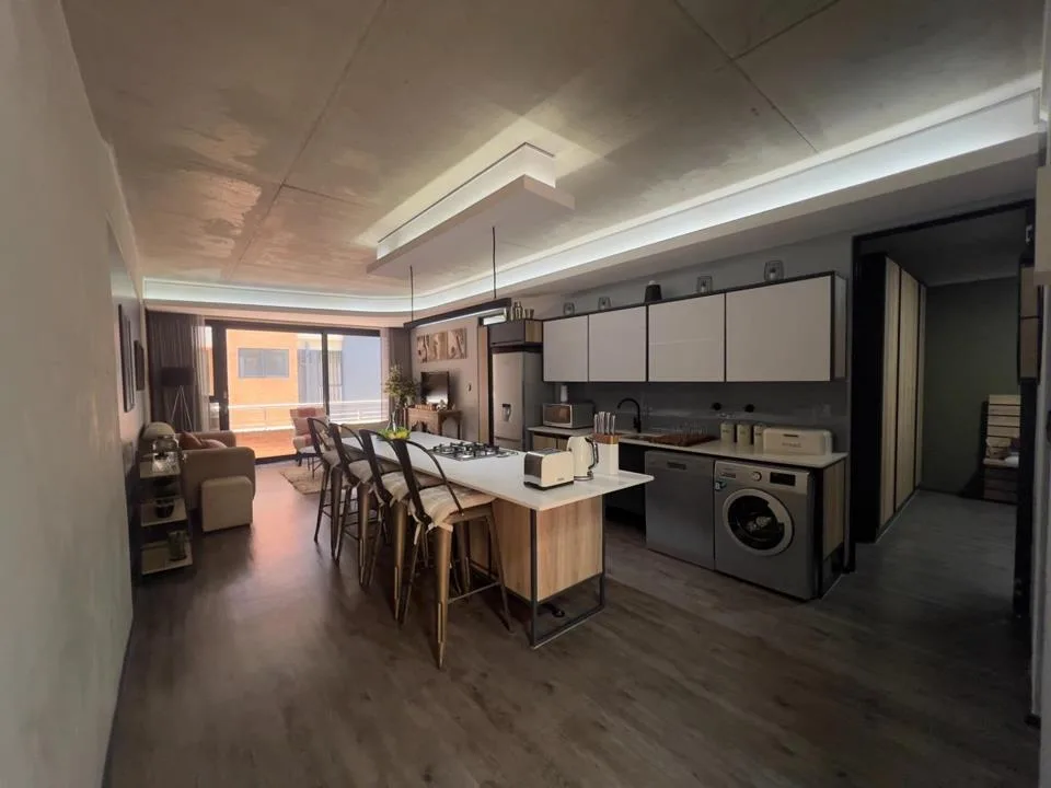 2 Bedroom Apartment / flat to rent in Menlo Park