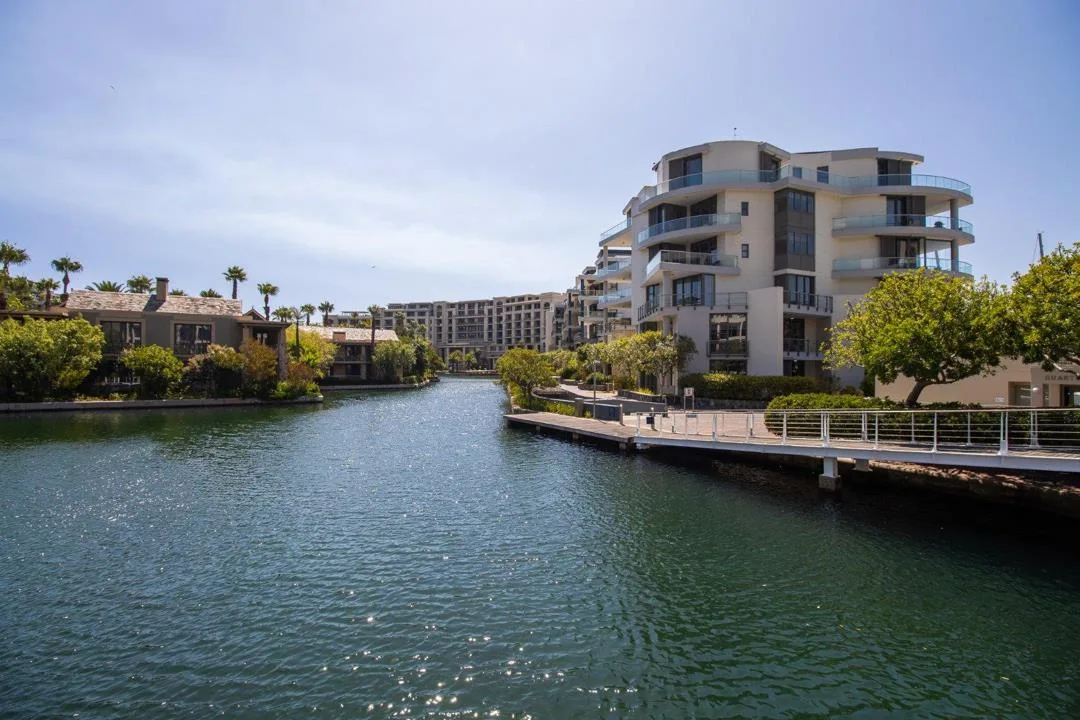 2 Bedroom Apartment / flat for sale in Waterfront