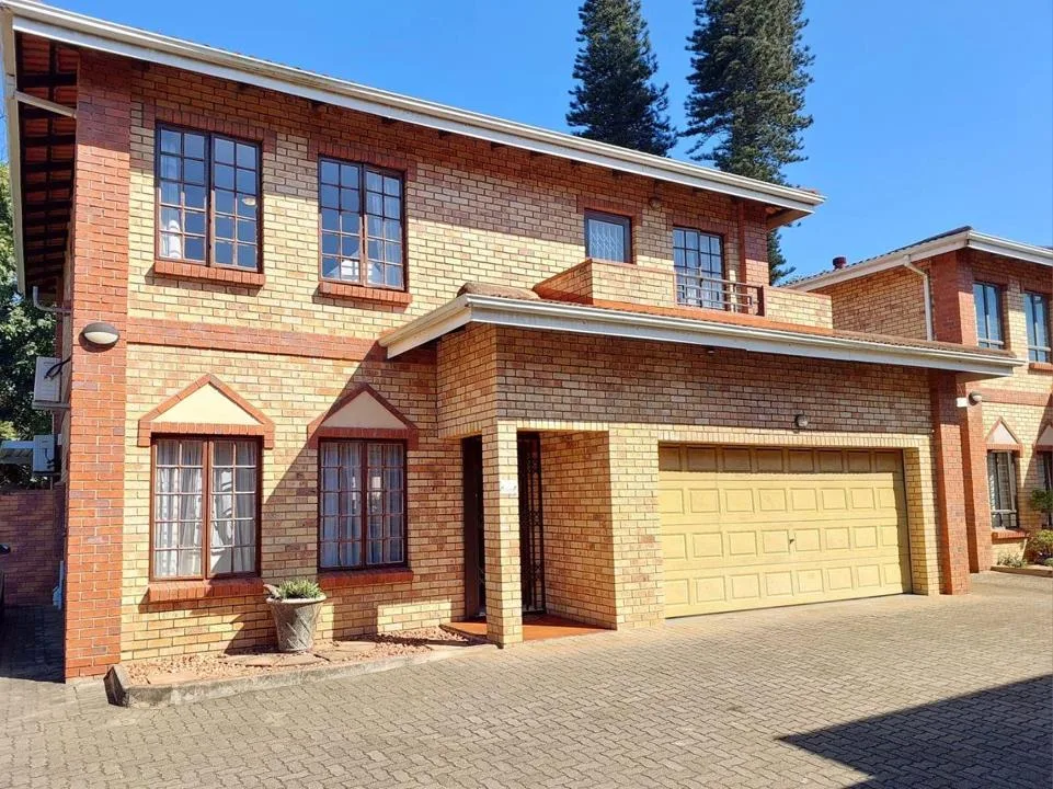 3 Bedroom Townhouse to rent in Meer En See
