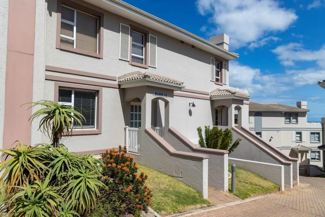 2 Bedroom Apartment / flat for sale in Pinnacle Point Golf Estate