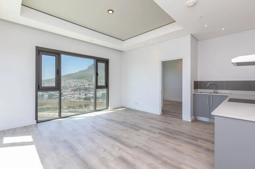 1 Bedroom Apartment / flat for sale in Foreshore
