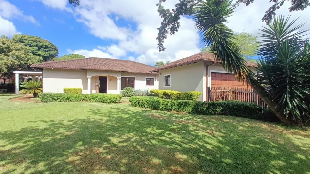3 Bedroom Townhouse to rent in Waterfall