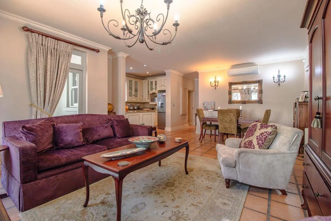 2 Bedroom Apartment / flat for sale in Franschhoek