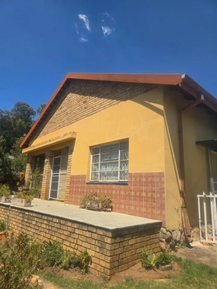 5 Bedroom House for sale in Klerksdorp Central