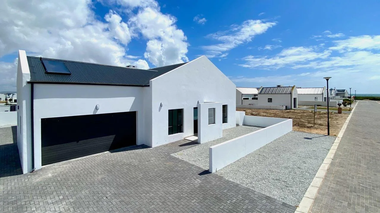 4 Bedroom House for sale in Atlantic Sands Private Estate