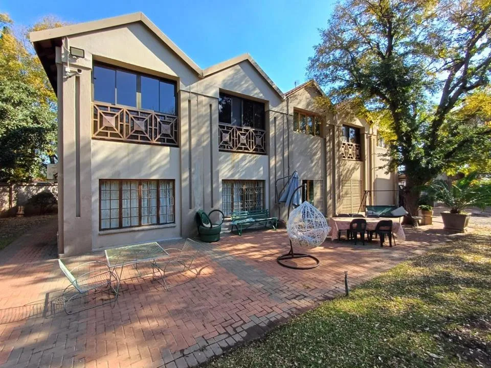 4 Bedroom House for sale in Stilfontein Ext 4