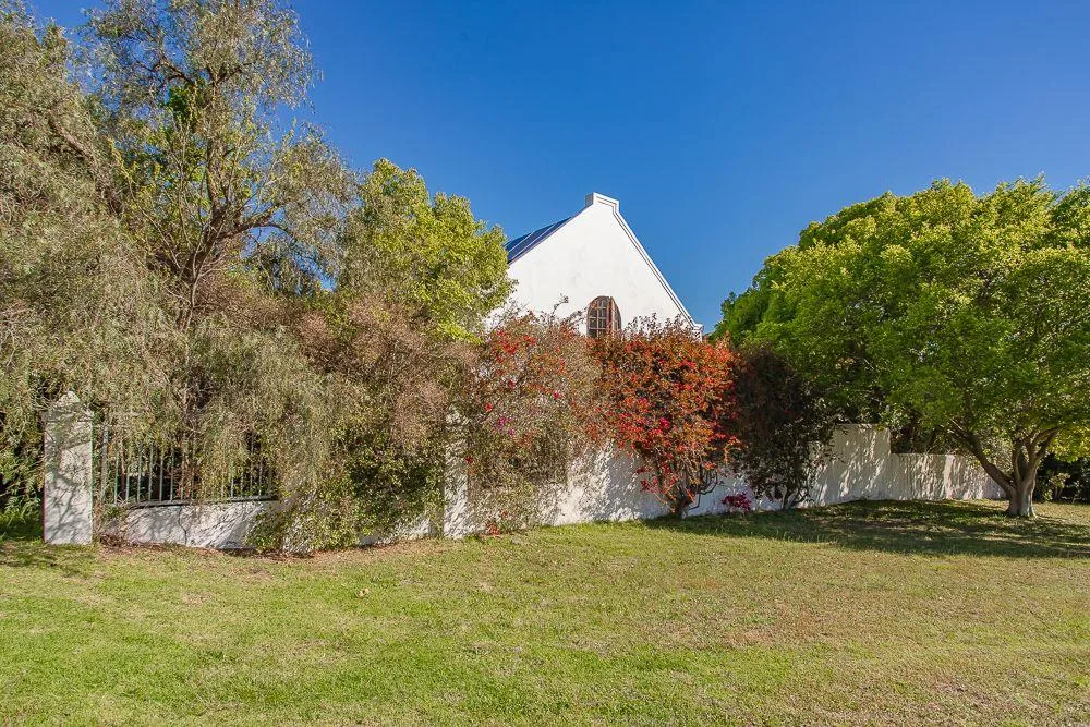 3 Bedroom House for sale in Franschhoek