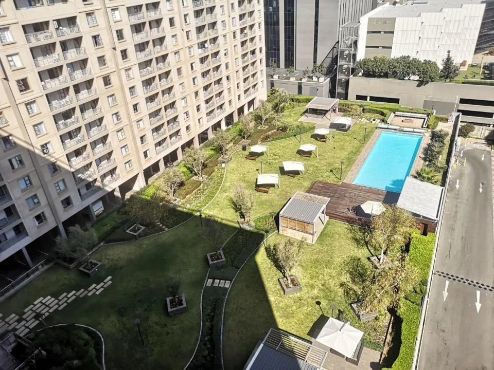 2 Bedroom Apartment / flat to rent in Morningside