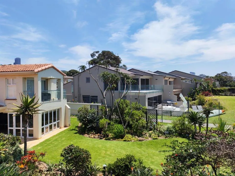 4 Bedroom House to rent in La Lucia