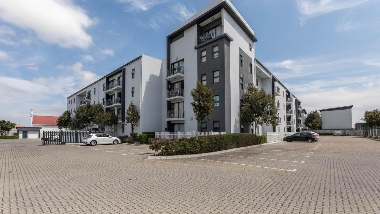 2 Bedroom Apartment / flat for sale in Parklands