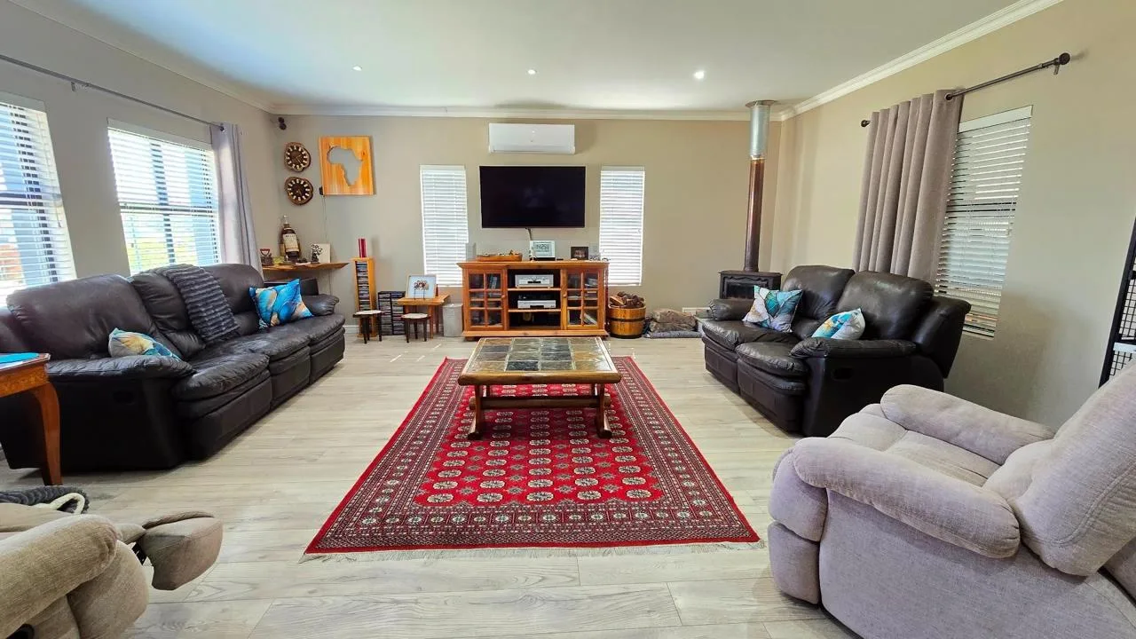 3 Bedroom House for sale in Blue Mountain Village