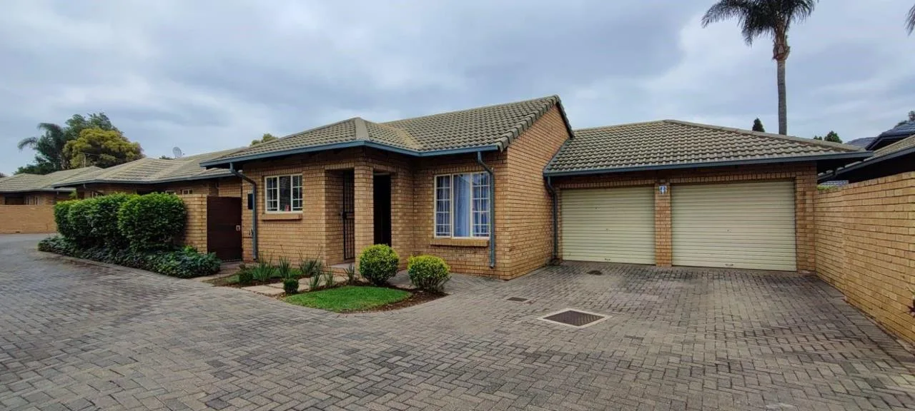 2 Bedroom Townhouse to rent in Eldoraigne
