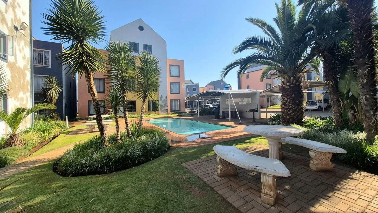 1 Bedroom Apartment / flat for sale in Die Bult