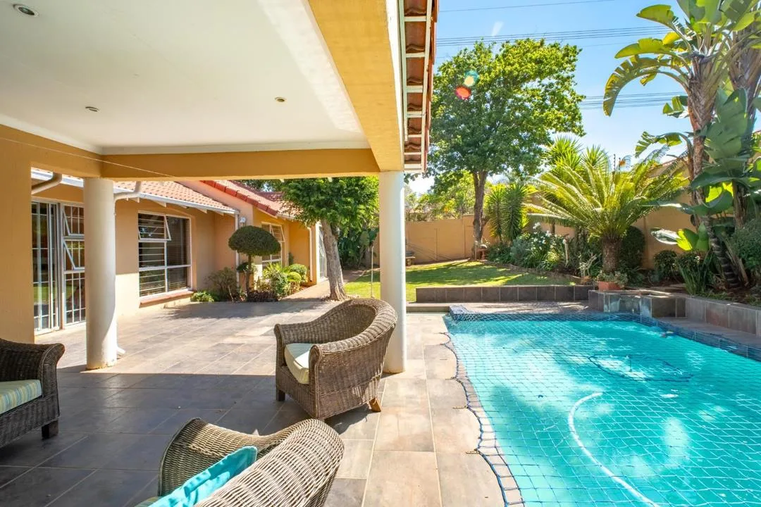 3 Bedroom House to rent in Hurlingham Manor