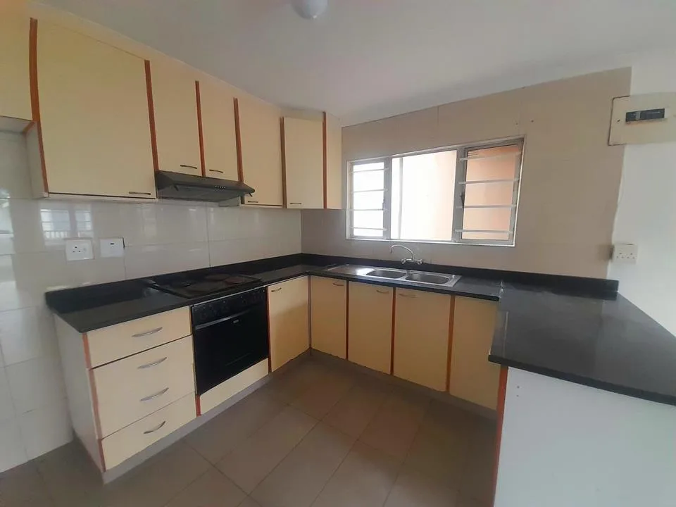 2 Bedroom Apartment / flat to rent in Umhlatuzana