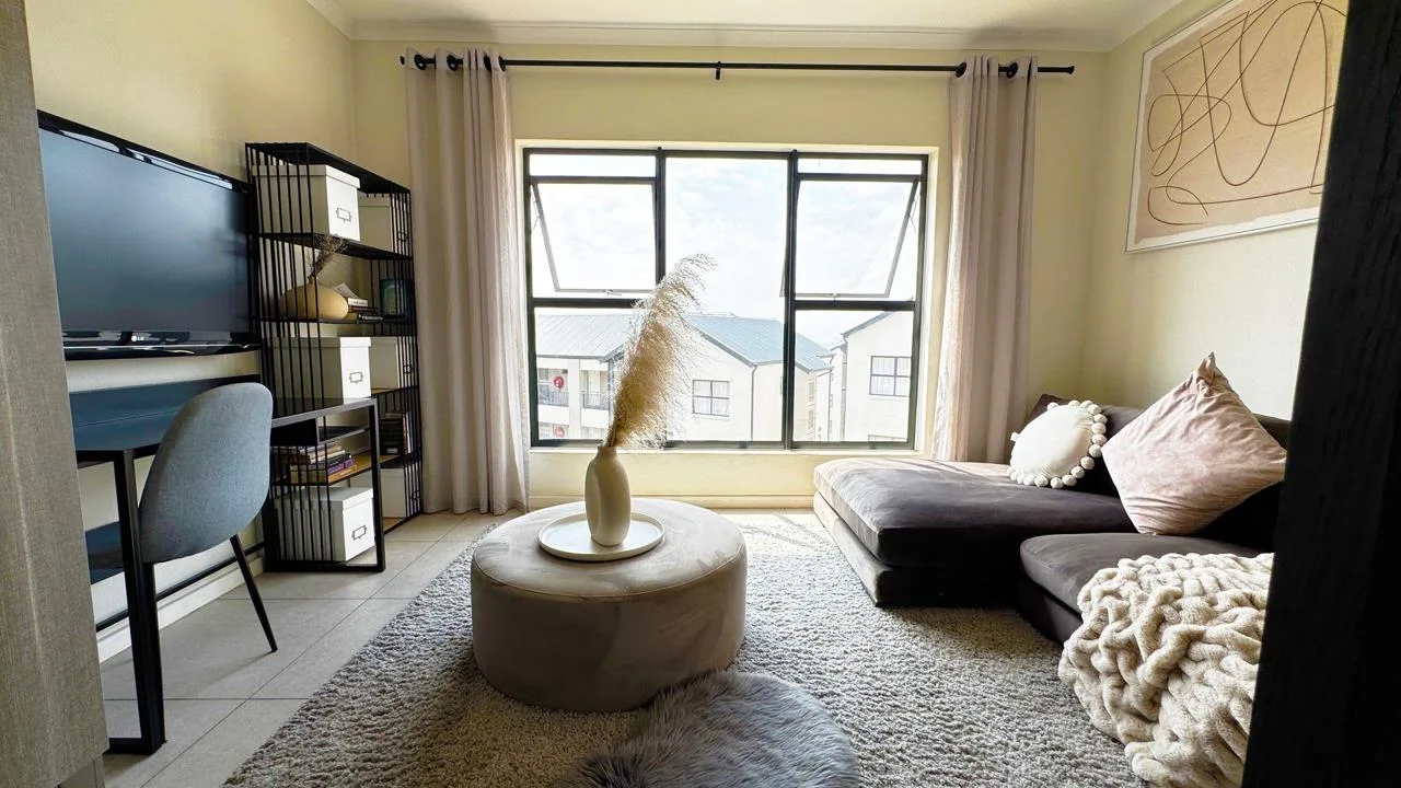 0.5 Bedroom Apartment / flat to rent in Northgate