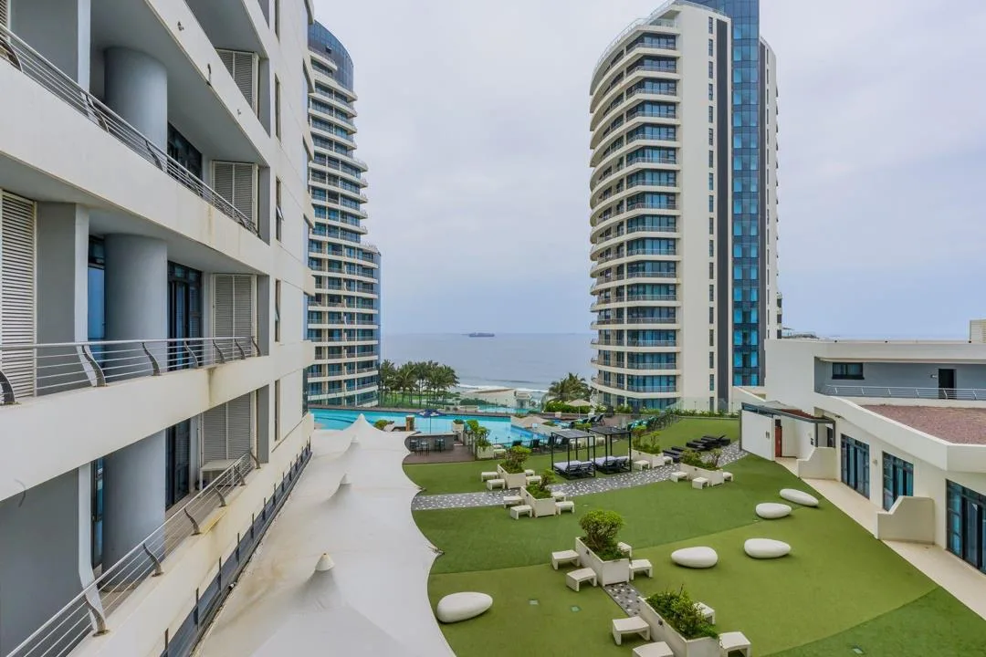 2 Bedroom Apartment / flat to rent in Umhlanga Central