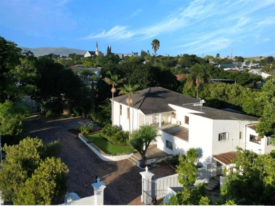 15 Bedroom House for sale in Wellington North