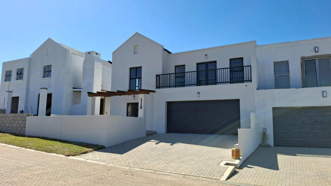 3 Bedroom House for sale in Blanco