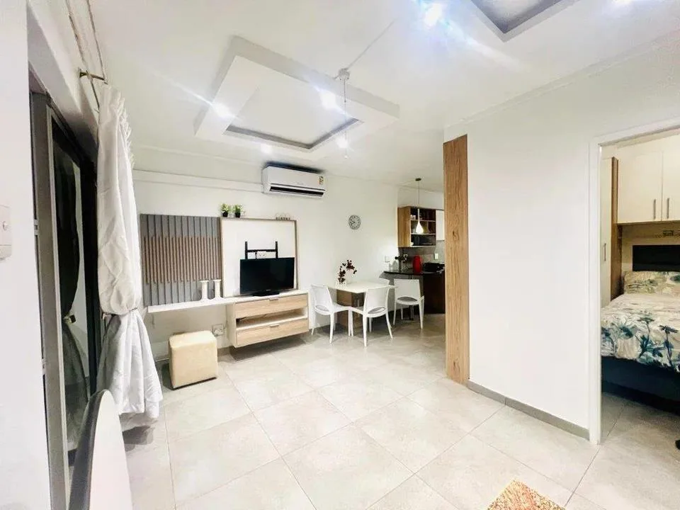 2 Bedroom Apartment / flat to rent in Umhlanga Central
