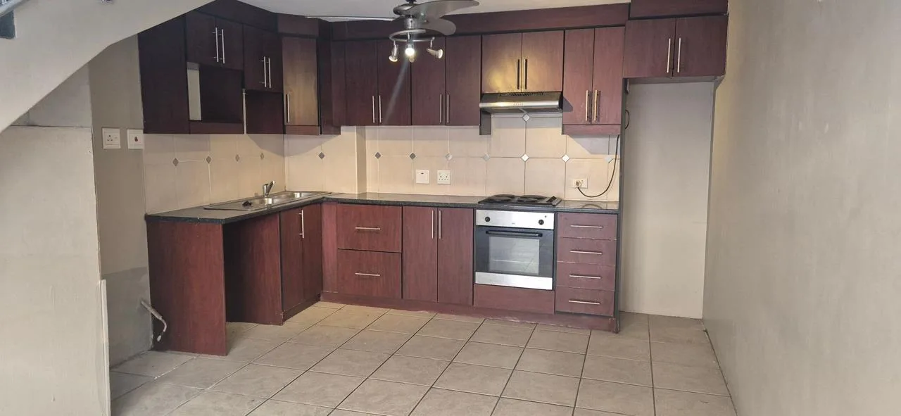 2 Bedroom Apartment / flat to rent in Morningside