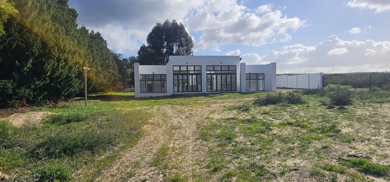 5 Bedroom House for sale in Hopefield