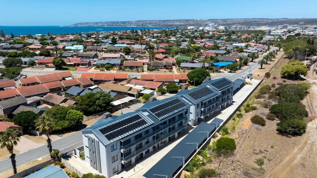 2 Bedroom Apartment / flat for sale in Hartenbos Central