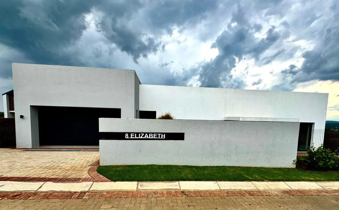 3 Bedroom House for sale in Helderzicht Eco Estate