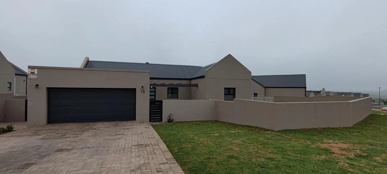 3 Bedroom House for sale in Vredenburg