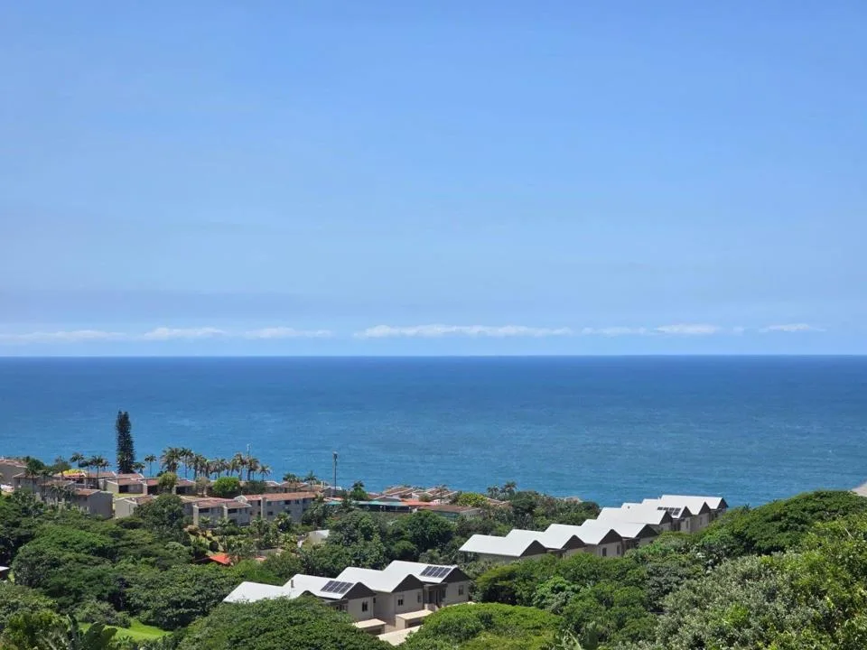 4 Bedroom Apartment / flat to rent in Simbithi Eco Estate