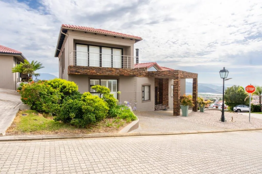 3 Bedroom House for sale in Avonddans
