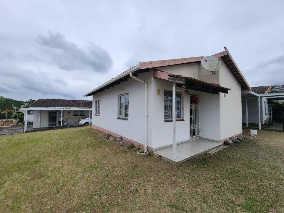 2 Bedroom House to rent in Redcliffe