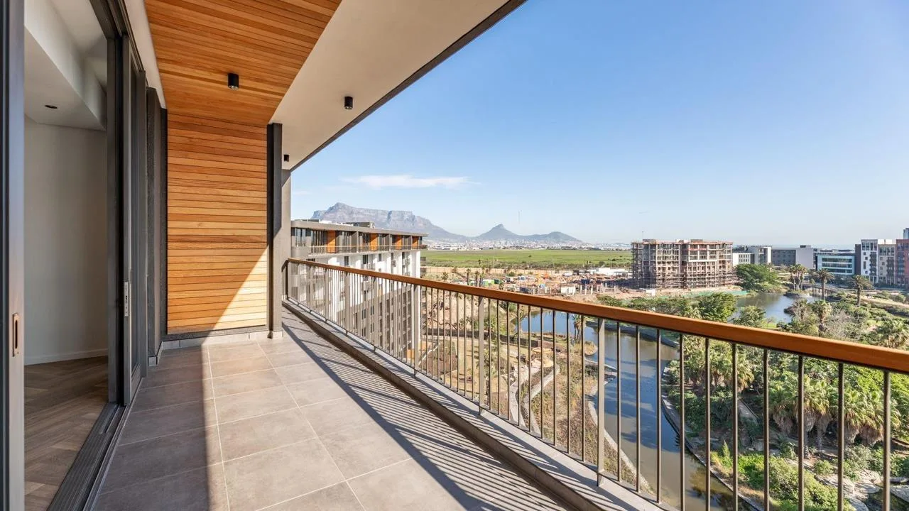 2 Bedroom Apartment / flat for sale in Century City