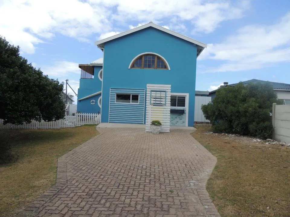 3 Bedroom House for sale in Agulhas