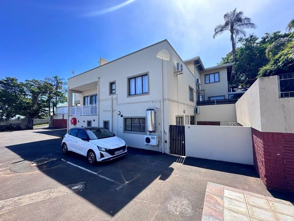 2 Bedroom Apartment / flat to rent in Morningside