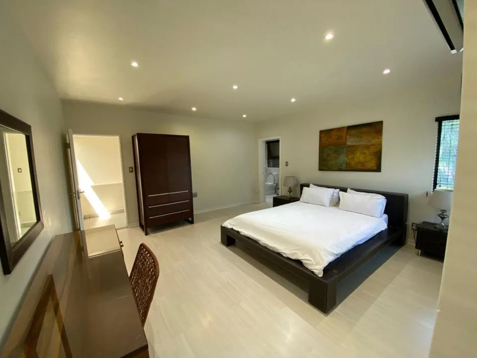 4 Bedroom Apartment / flat to rent in Sandown