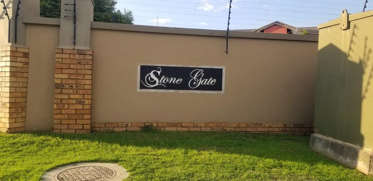 2 Bedroom Apartment / flat to rent in Monavoni