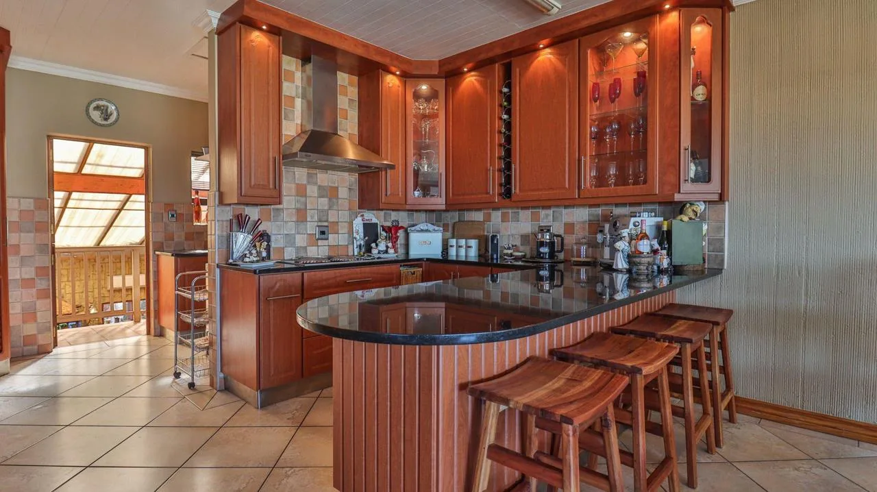 3 Bedroom House for sale in Island View