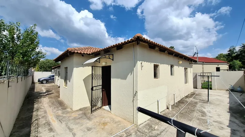 Apartment / flat to rent in Norkem Park