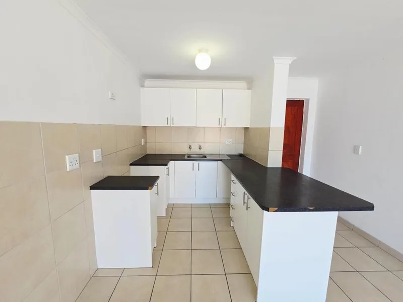 2 Bedroom Apartment / flat to rent in Bellville Central
