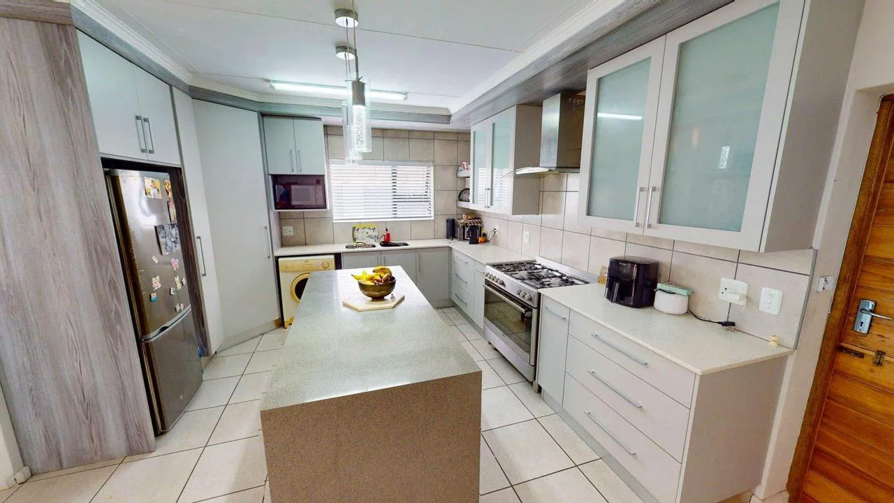 3 Bedroom House for sale in Blanco